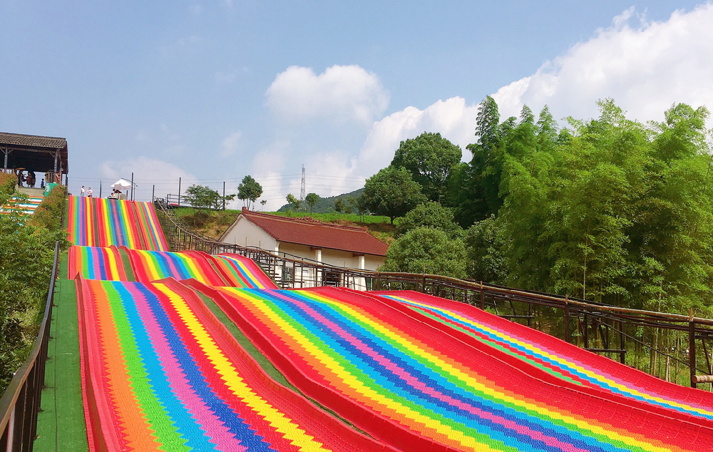 Rainbow Slides: Installation Suitability for Different Terrains
