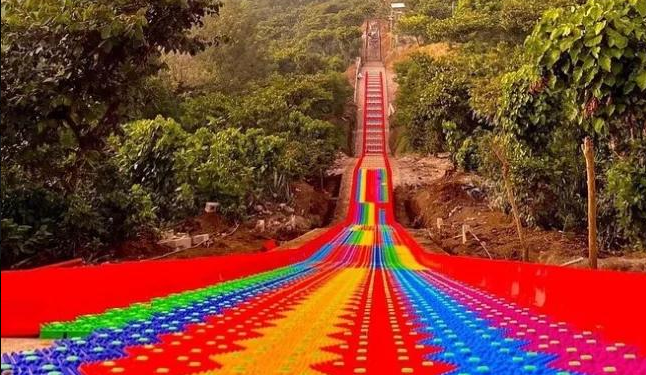 Rainbow Slide at Coffee Farm, Ruta de las Flores, La Libertad, El Salvador