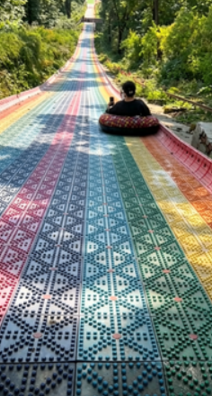 Rainbow Slide, Yitai Mountain Camel Peak Red Tourist Attraction, Harbin