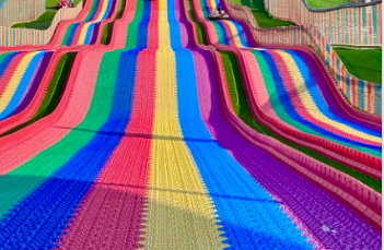 UV Protection and Anti-Aging Treatment Processes for Rainbow Slides