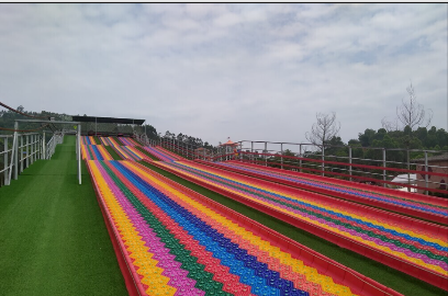 How to Seal the Joints Between Rainbow Slide Panels?