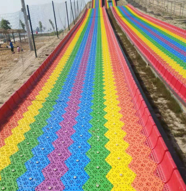Can Rainbow Slides Operate at Night?