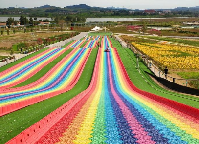 How to Handle Wear and Tear on Rainbow Slide Panels?